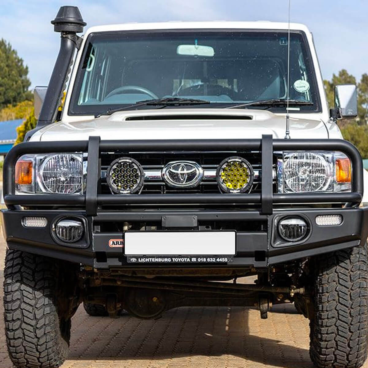 ARB-3412650 FRONT BUMPER LC 79 SERIES