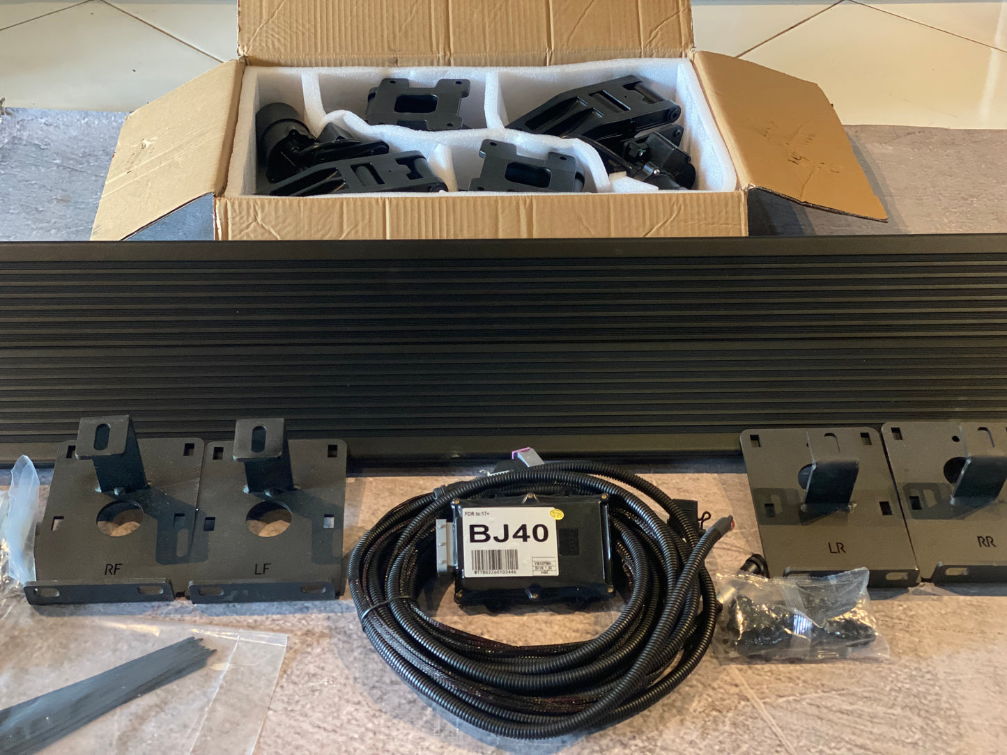 ELECTRIC FOOT STEP BAIC BJ40