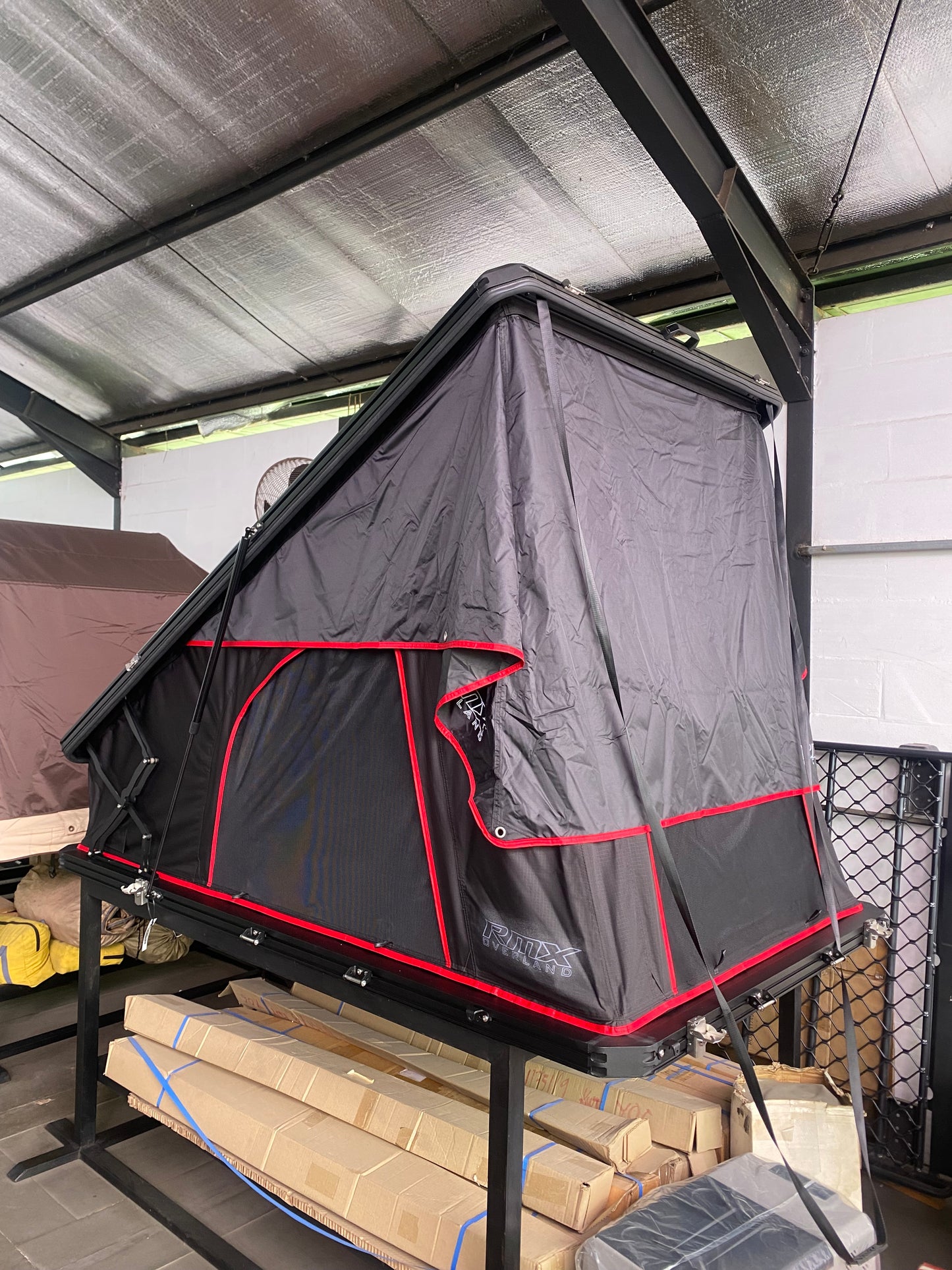 ROOFTOPTENT RMX OVERLAND
