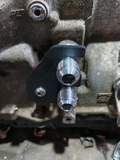 OIL COOLER ADAPTER FITTING 10AN